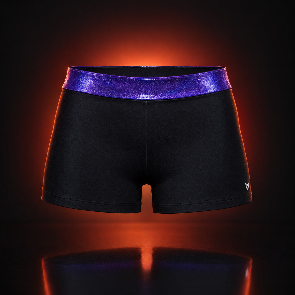 Shorty mit Glittzerbund in Lila – Produktvisualisierung